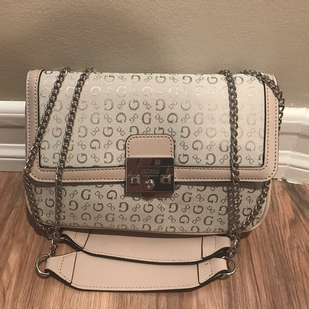 Guess purse- brand new!